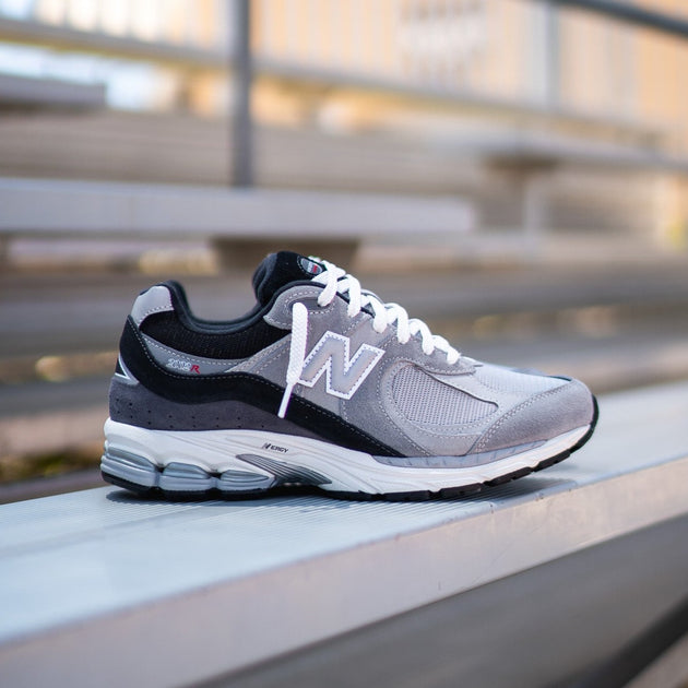 Mens New Balance 2002R (Steel Grey) - M2002RSG | SNEAKER TOWN