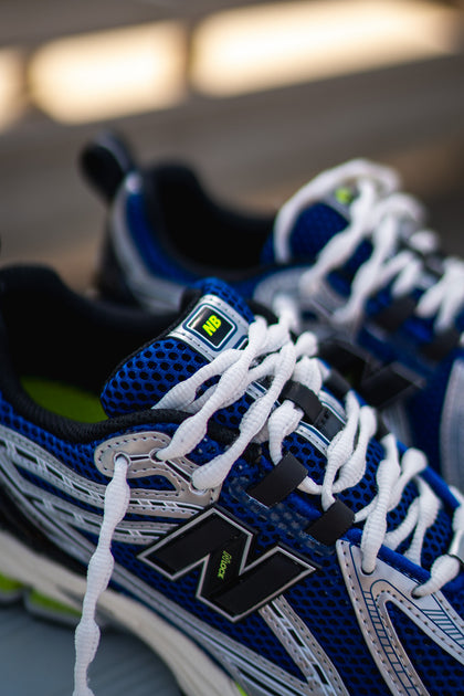 Mens New Balance 1906R (Blue/Volt) - M1906RCE | SNEAKER