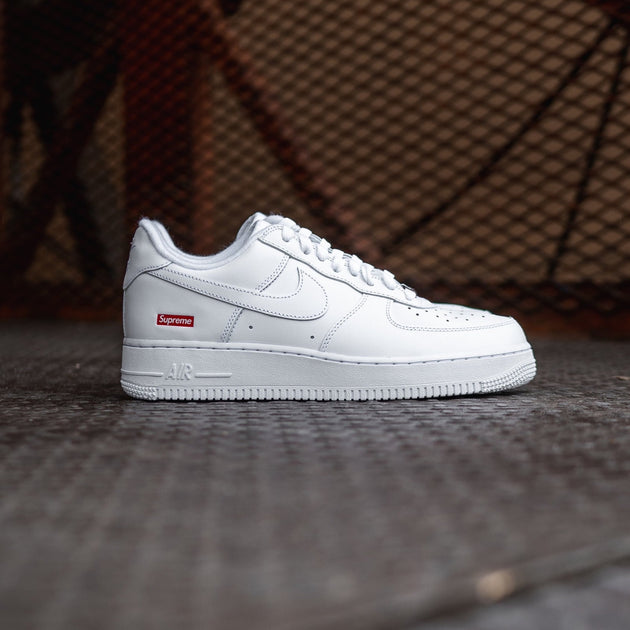Nike x Supreme Air Force 1 Low SP (White)