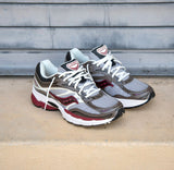 Mens Saucony ProGrid Omni 9 (Brown/Red) - Saucony