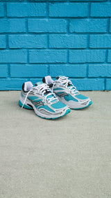 Mens Saucony ProGrid Omni 9 (Tranquil)