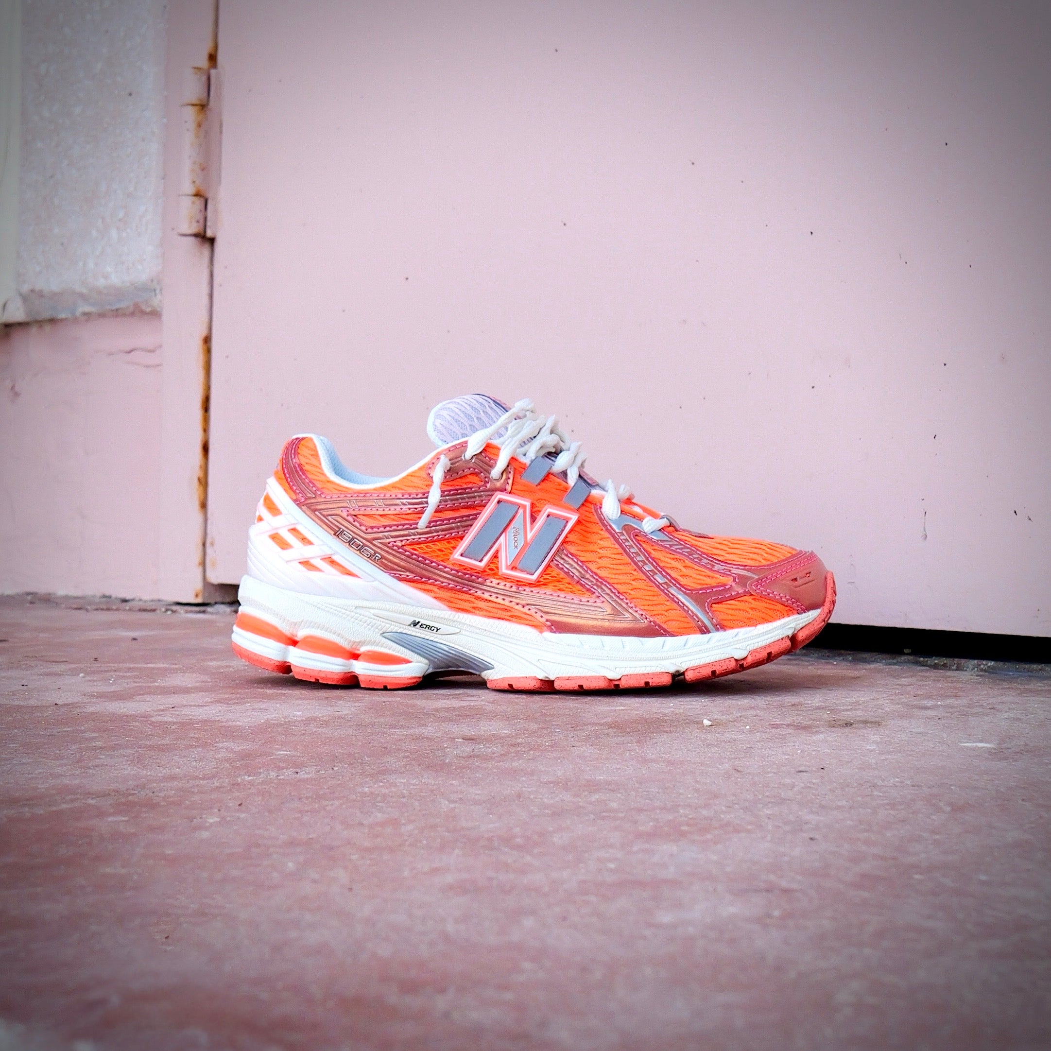 Mens New Balance 1906R (Orange/Pink) U19068NS - New Balance