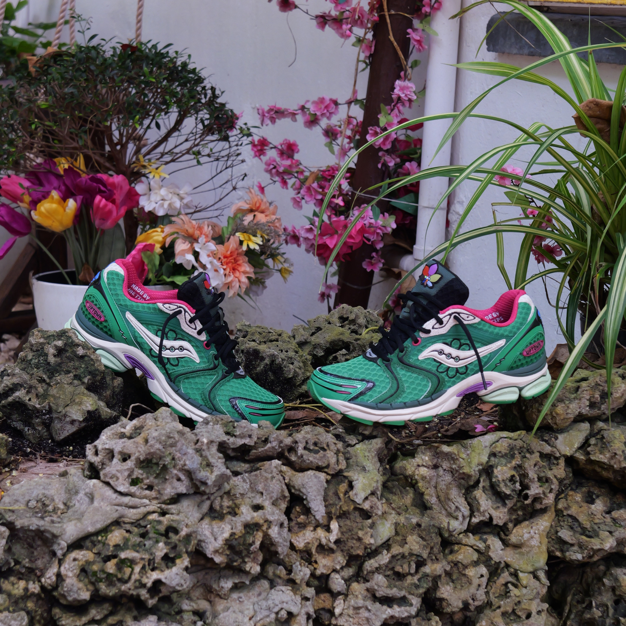 SAUCONY X JAE TIPS Progrid Triumph 4 Sugar Maple (Fern/Fern) - VIP Saucony
