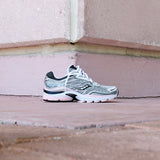 Mens Saucony ProGrid Omni 9 (Silver/Pink) - Saucony