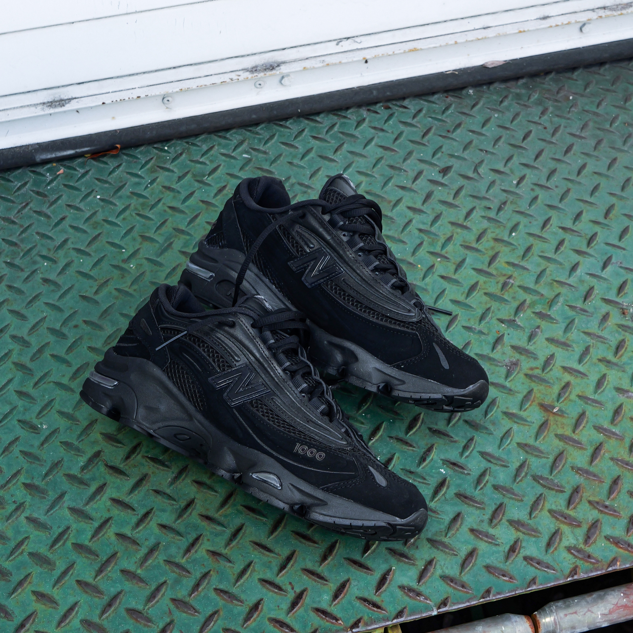 New Balance 1000 (Black/Black) M1000B - VIP New Balance