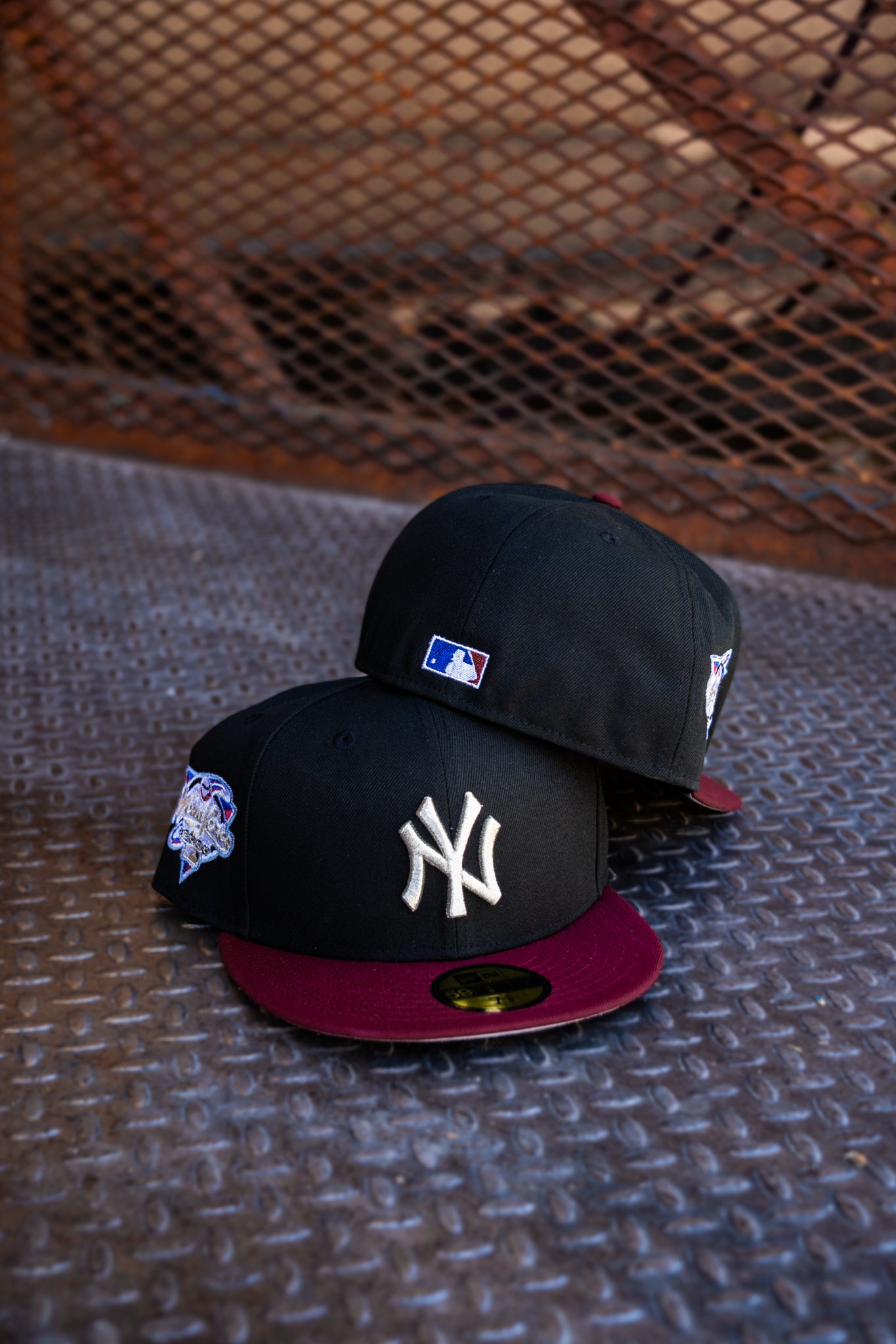 New Era New York Yankees 2000 World Series Grey UV (Black/Maroon) 59Fifty Fitted