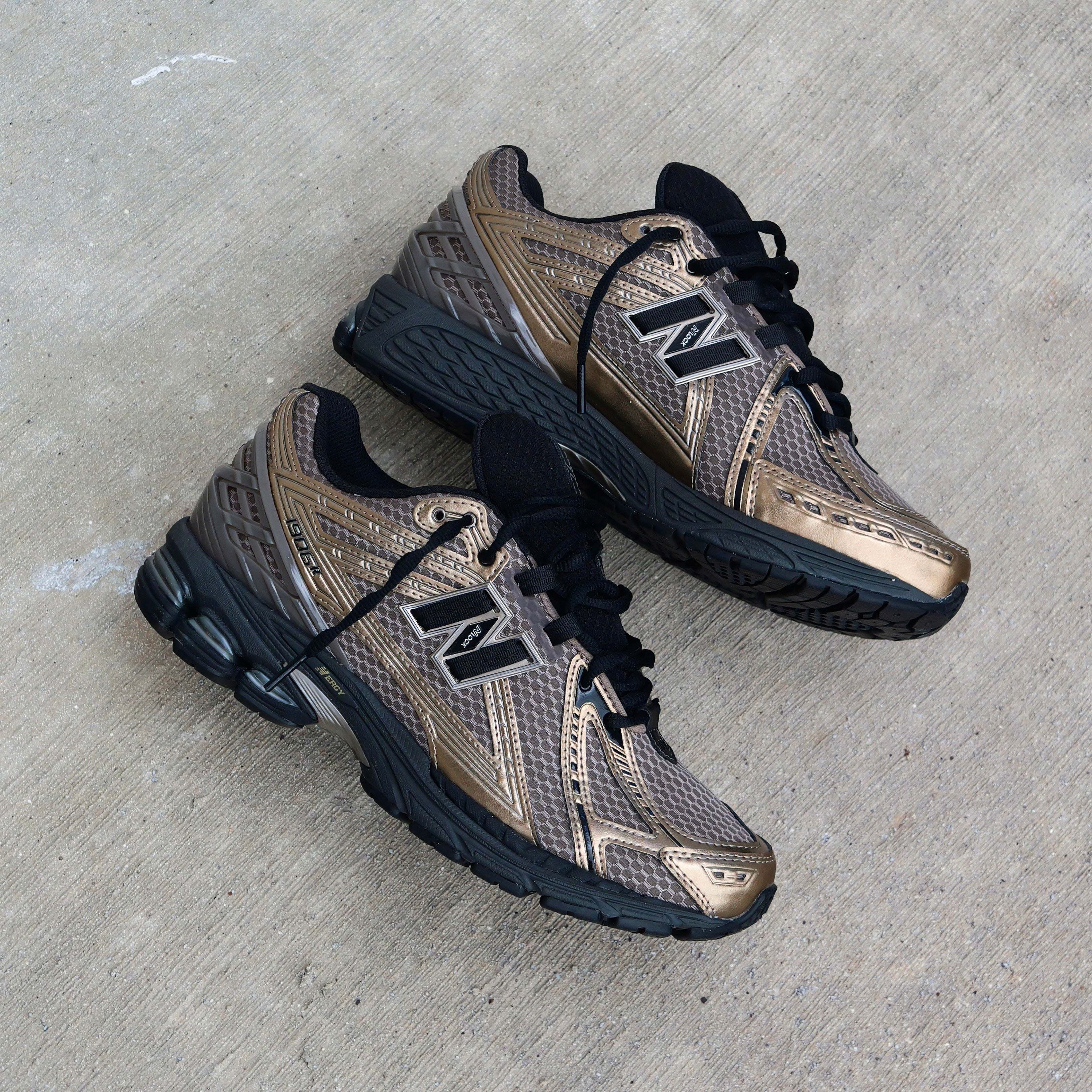 Mens New Balance 1906R (Bronze/Black) U1906RCJ - New Balance