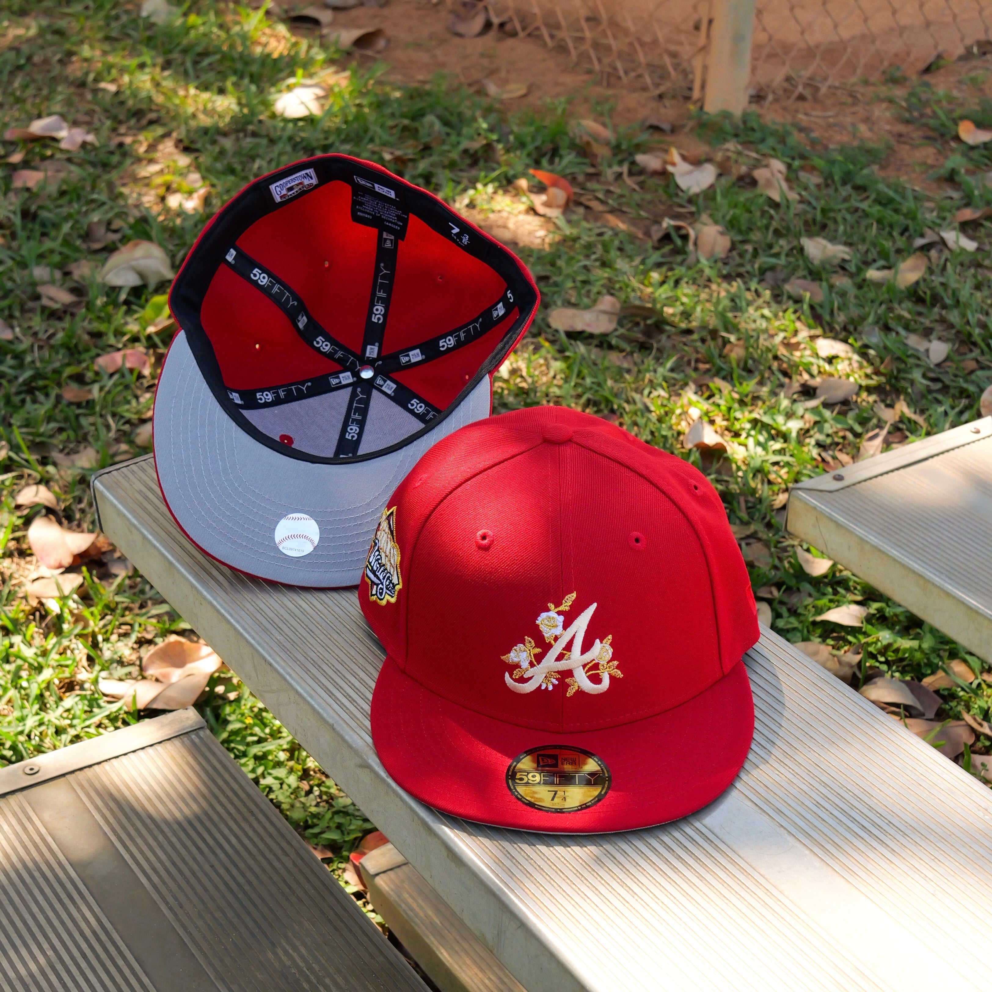 New Era Atlanta Braves 1999 World Series Side Patch Fitted (Red) - ST New Era