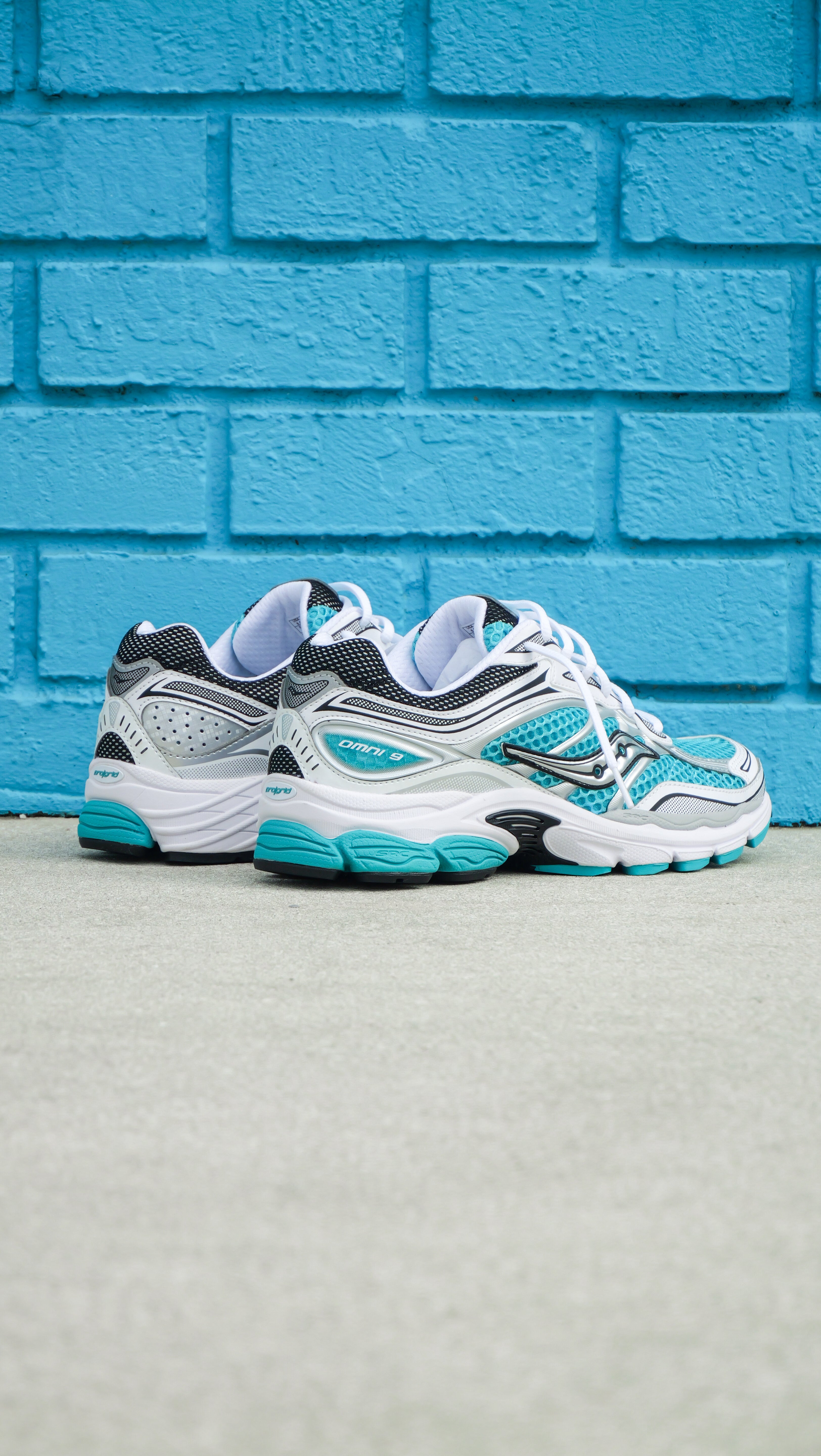 Mens Saucony ProGrid Omni 9 (Tranquil)