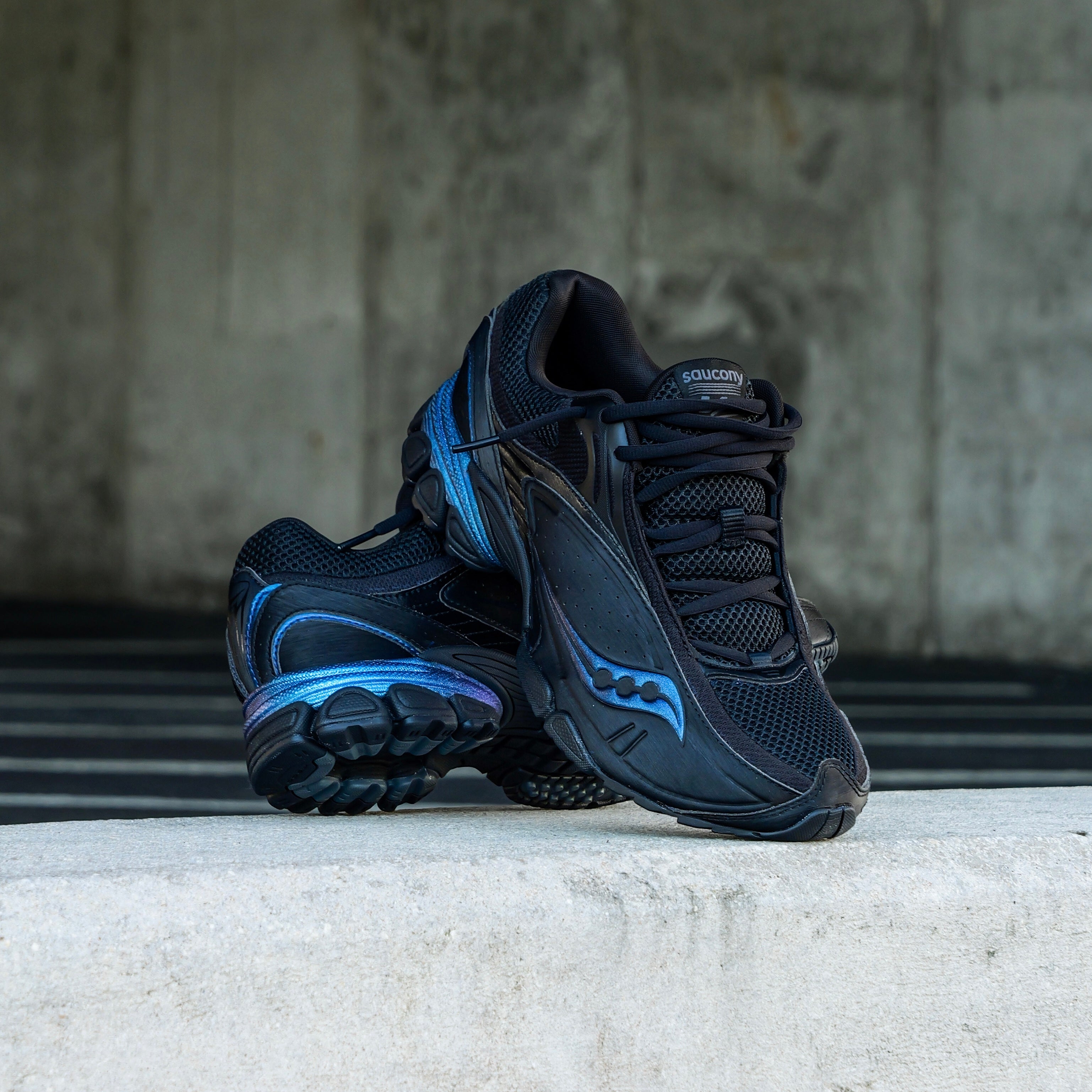 Mens Saucony ProGrid V2 (Night Sky) - Saucony