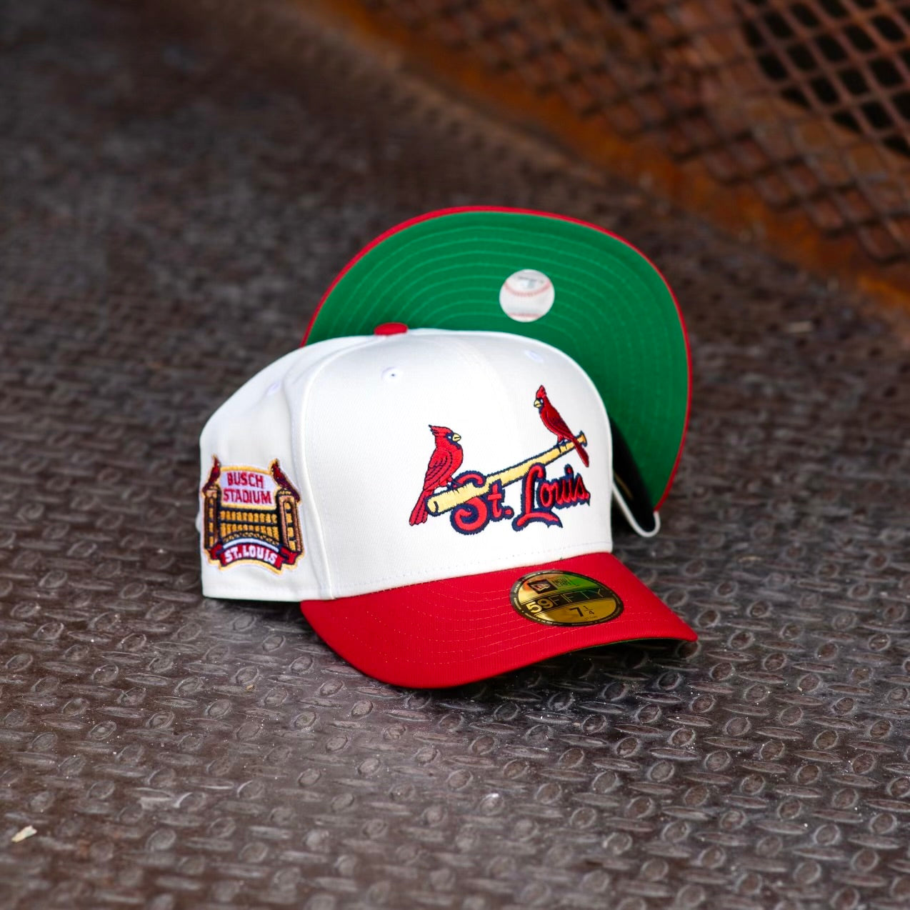 New Era St. Louis Cardinals Busch Stadium Green UV (Off White/Red) 59Fifty Fitted