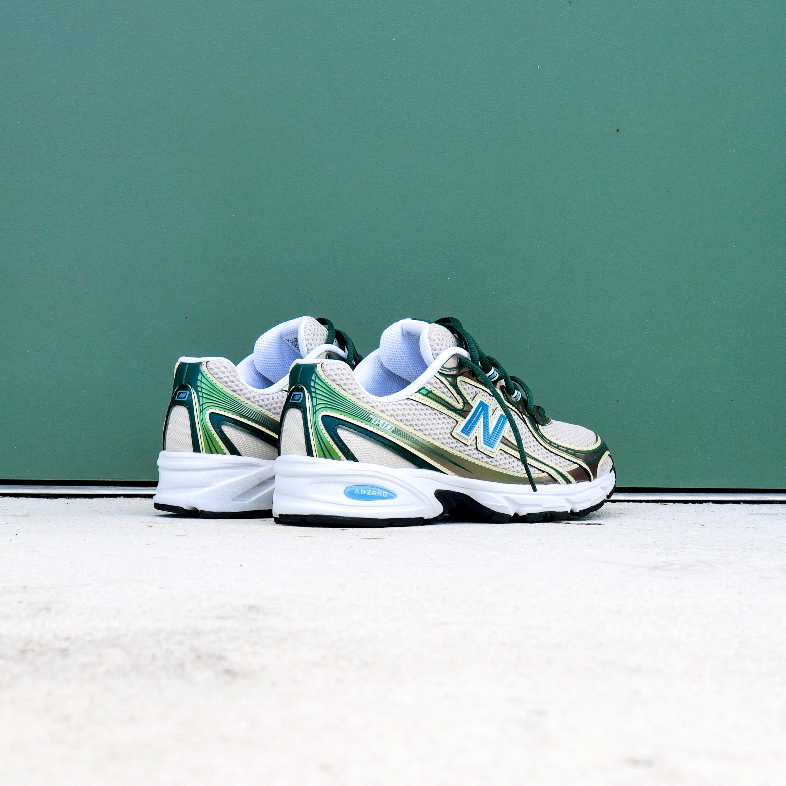 Mens New Balance 740 (Timberwolf/Altitude Metallic) - (U74066L)