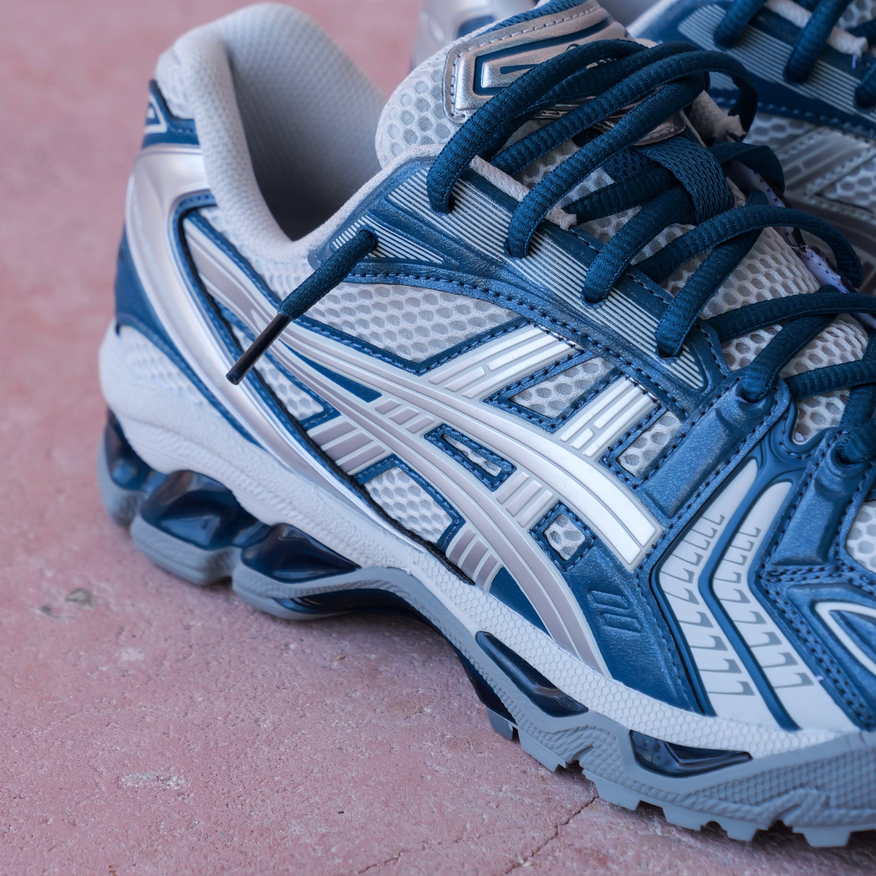 Mens Asics Gel-Kayano 14 (Glacier Grey/Pure Silver) - VIP Asics