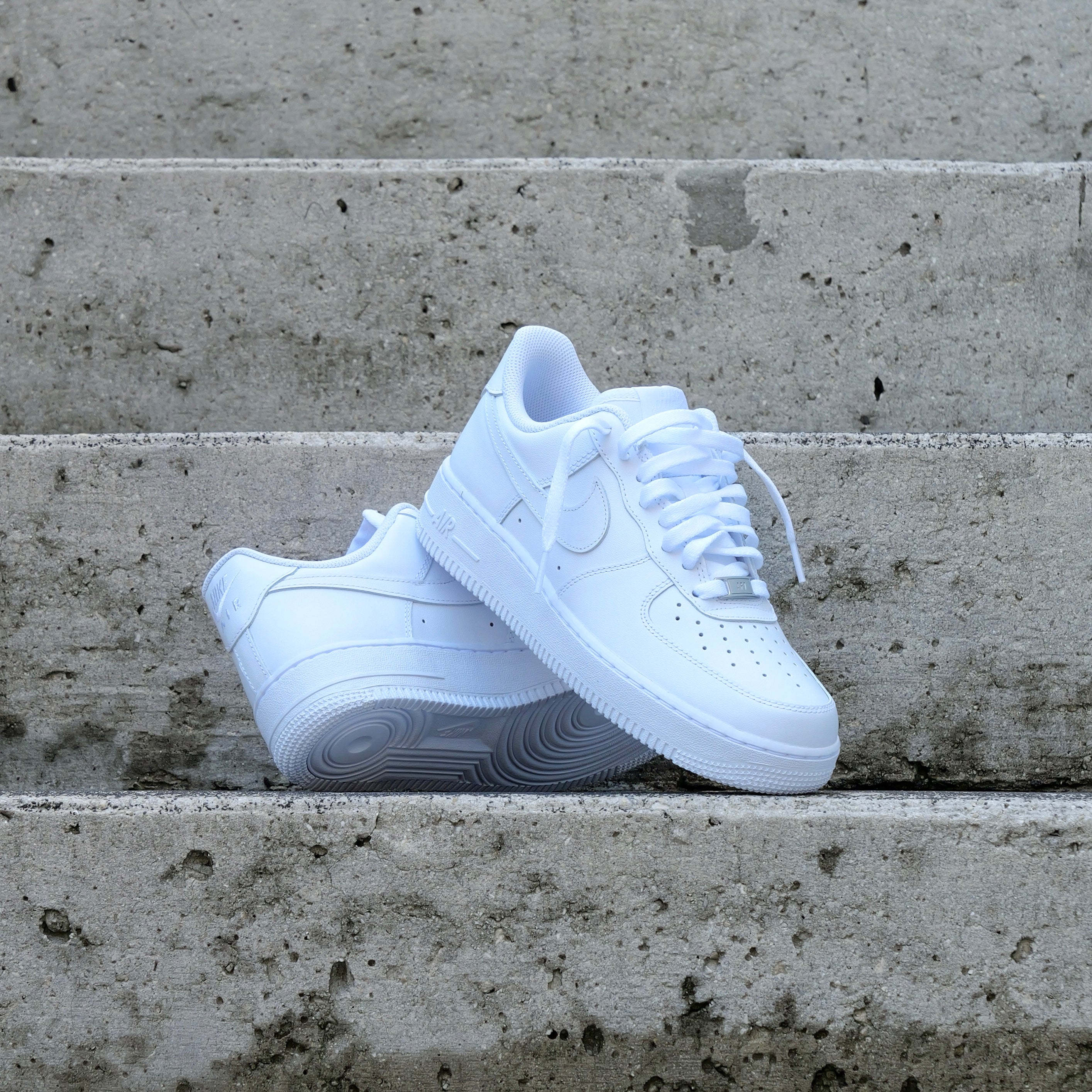 Nike Air Force 1 Low 07 (White) - Nike