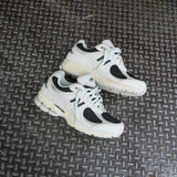 Mens New Balance 2002R (Off White/Black) - U2002RN - New Balance