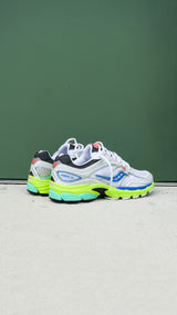 Mens Saucony ProGrid Omni 9 (White Tart)