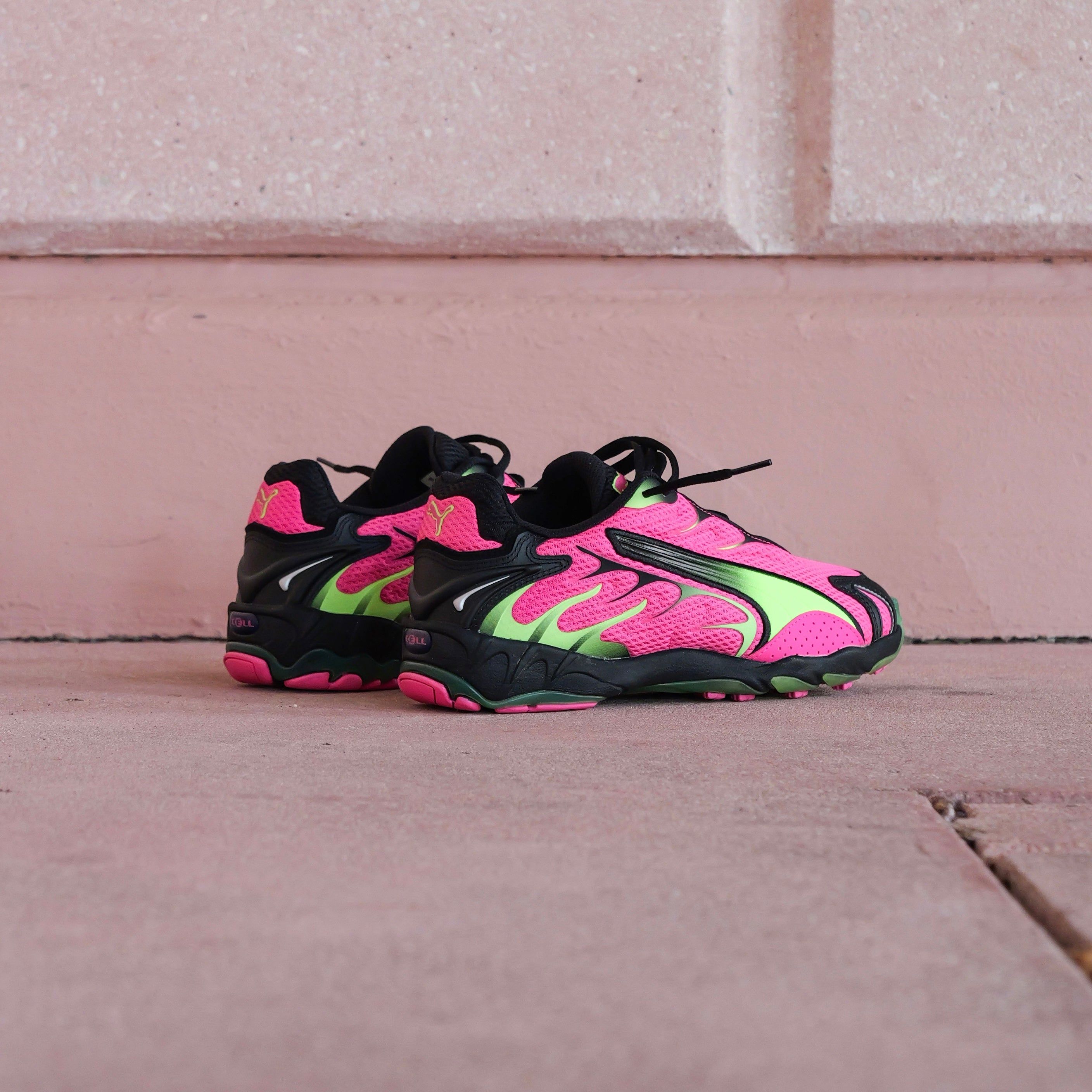 Mens Puma Inhale (Fluro Pink/Green Glare) - Puma