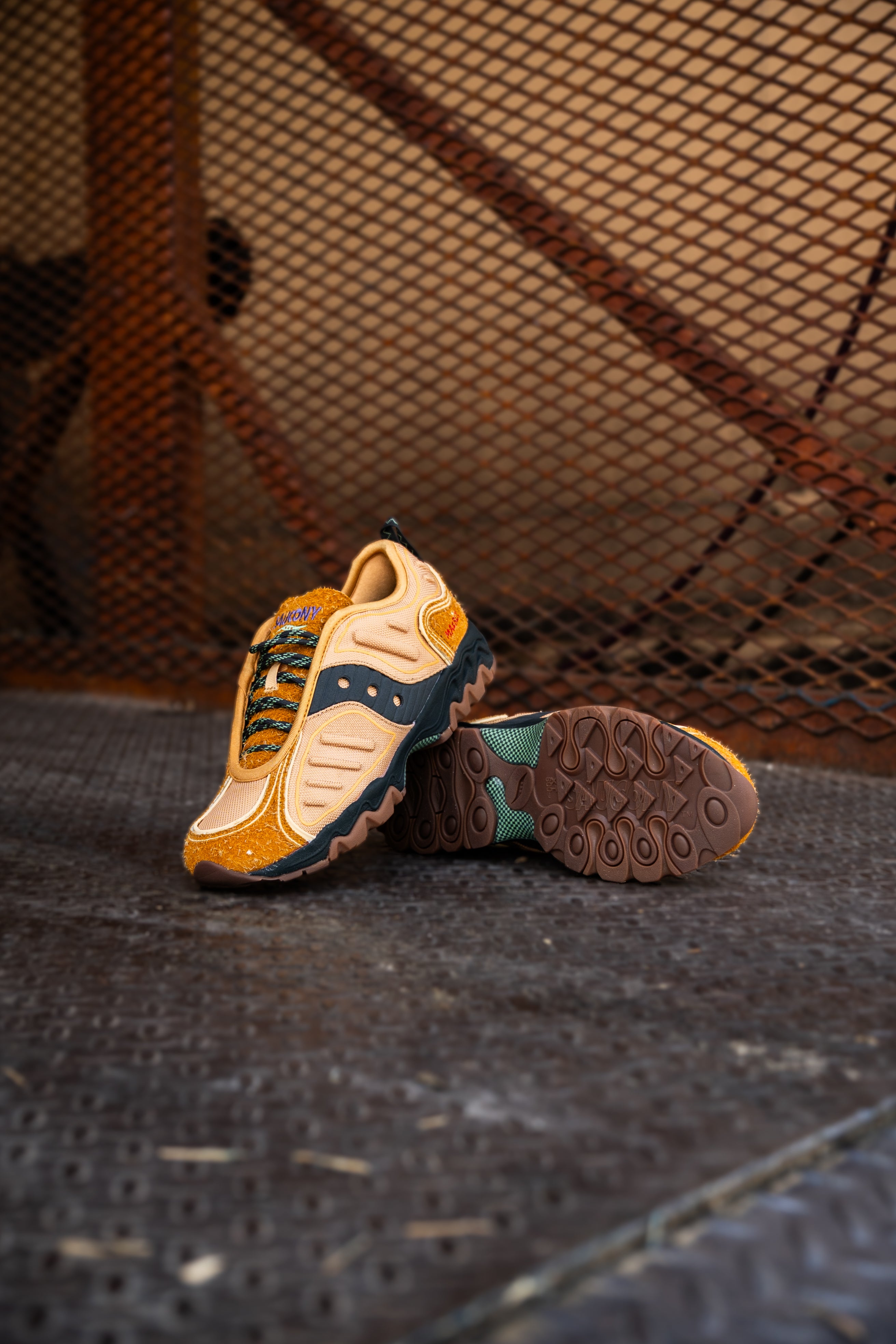 Colour Plus X Saucony "Matrix" M (Harvest Wheat)