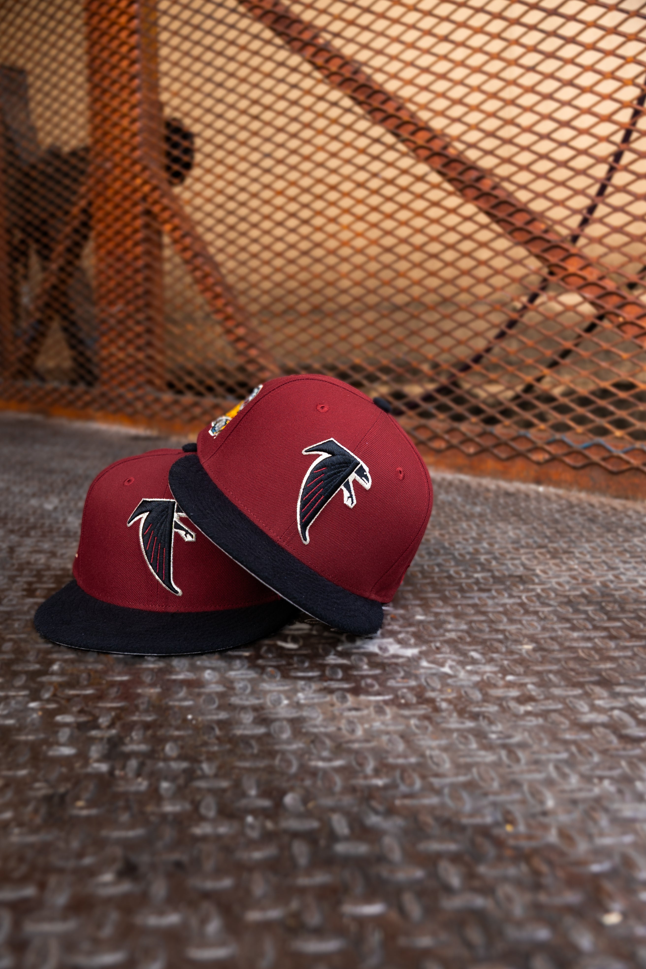 New Era Atlanta Falcons 1991 Draft Grey UV (Red/Black Fleece)  59Fifty Fitted