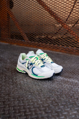 Mens New Balance 2002R XLD (Green Apple/Limelight) - U2002RTA