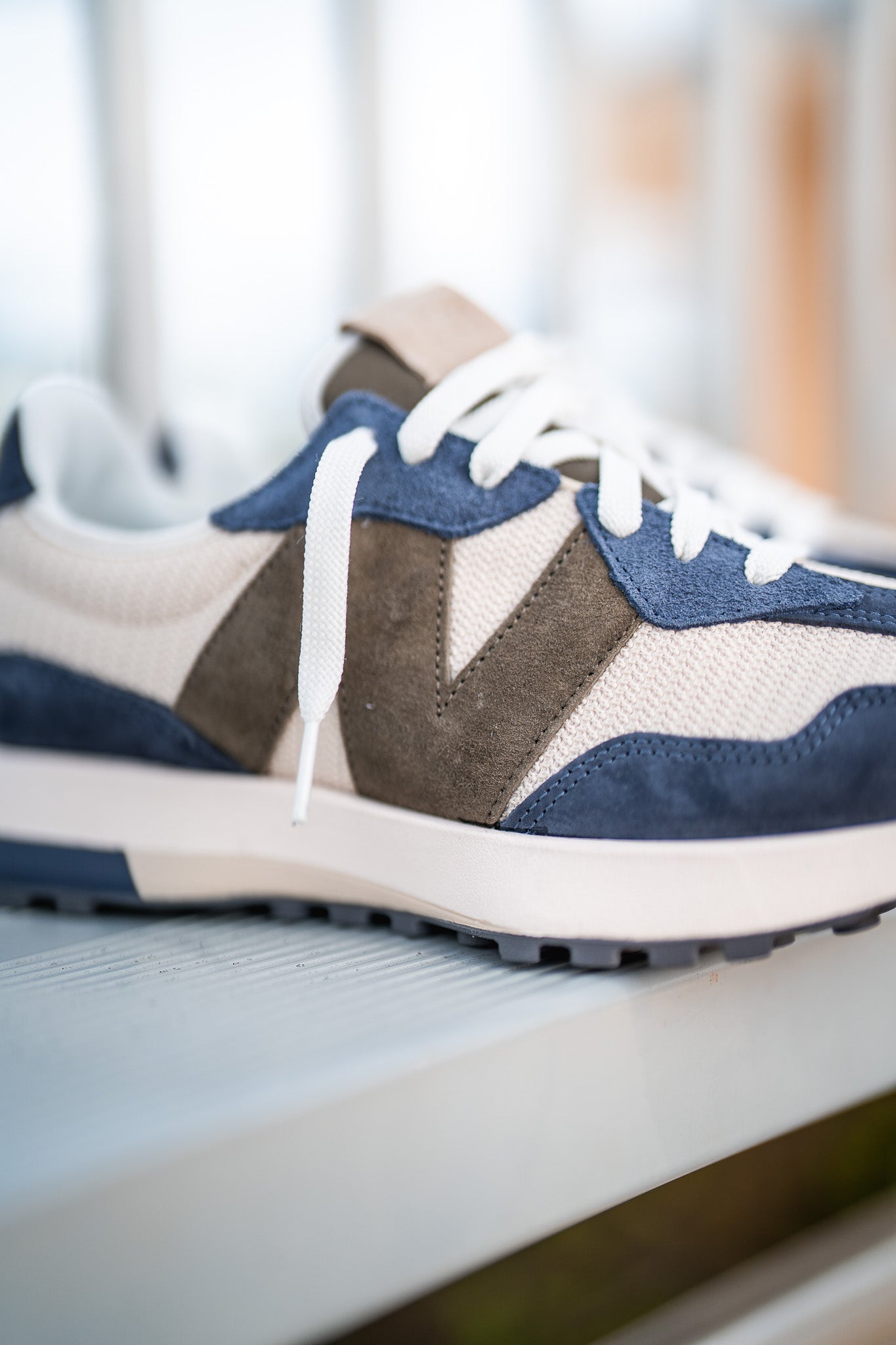 Mens New Balance 327 (Navy/Bone) - MS327DT - New Balance