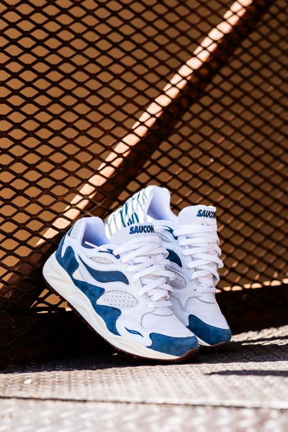 Mens Saucony Grid Shadow 2 (White/Navy) - Saucony