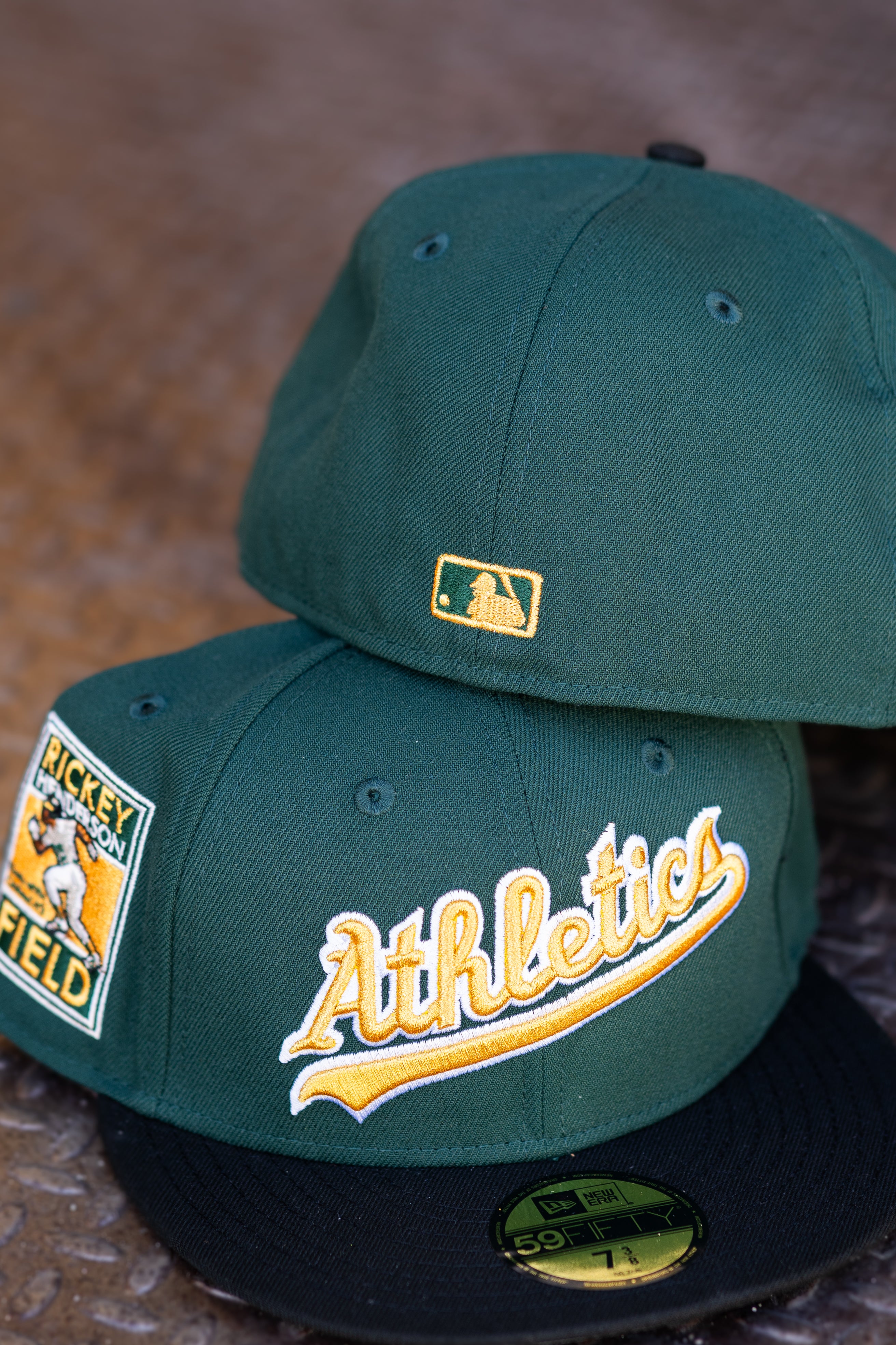 New Era Oakland Athletics Rickey Henderson Field Grey UV (Dark Green/Black) 59Fifty Fitted