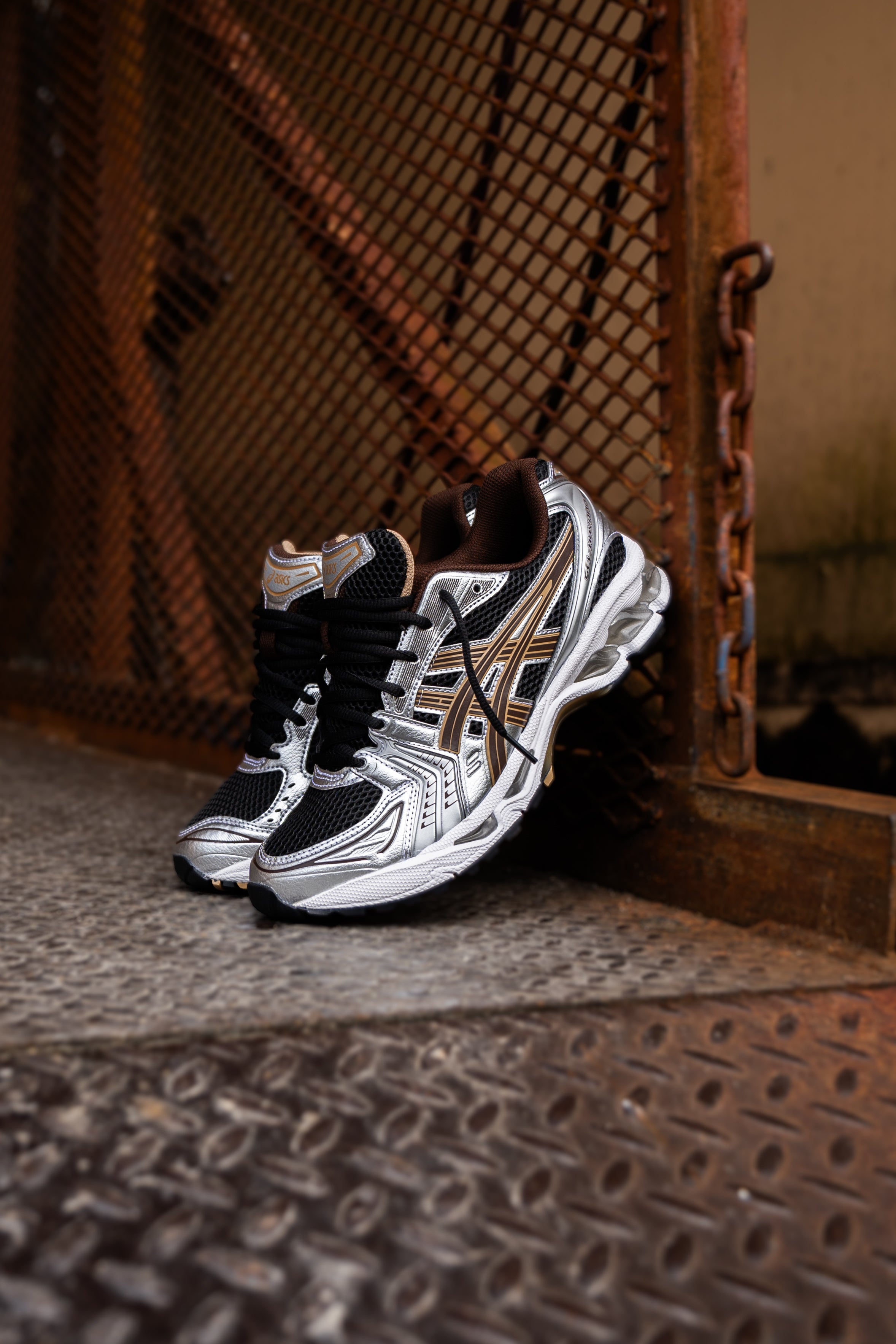 Mens Asics Gel-Kayano 14 (Black/Coffee)