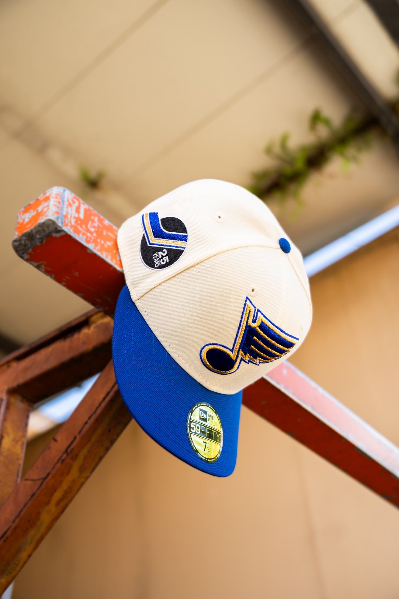 New Era St. Louis Blues 25th Anniversary Green UV 59Fifty Fitted (Off White/Royal)