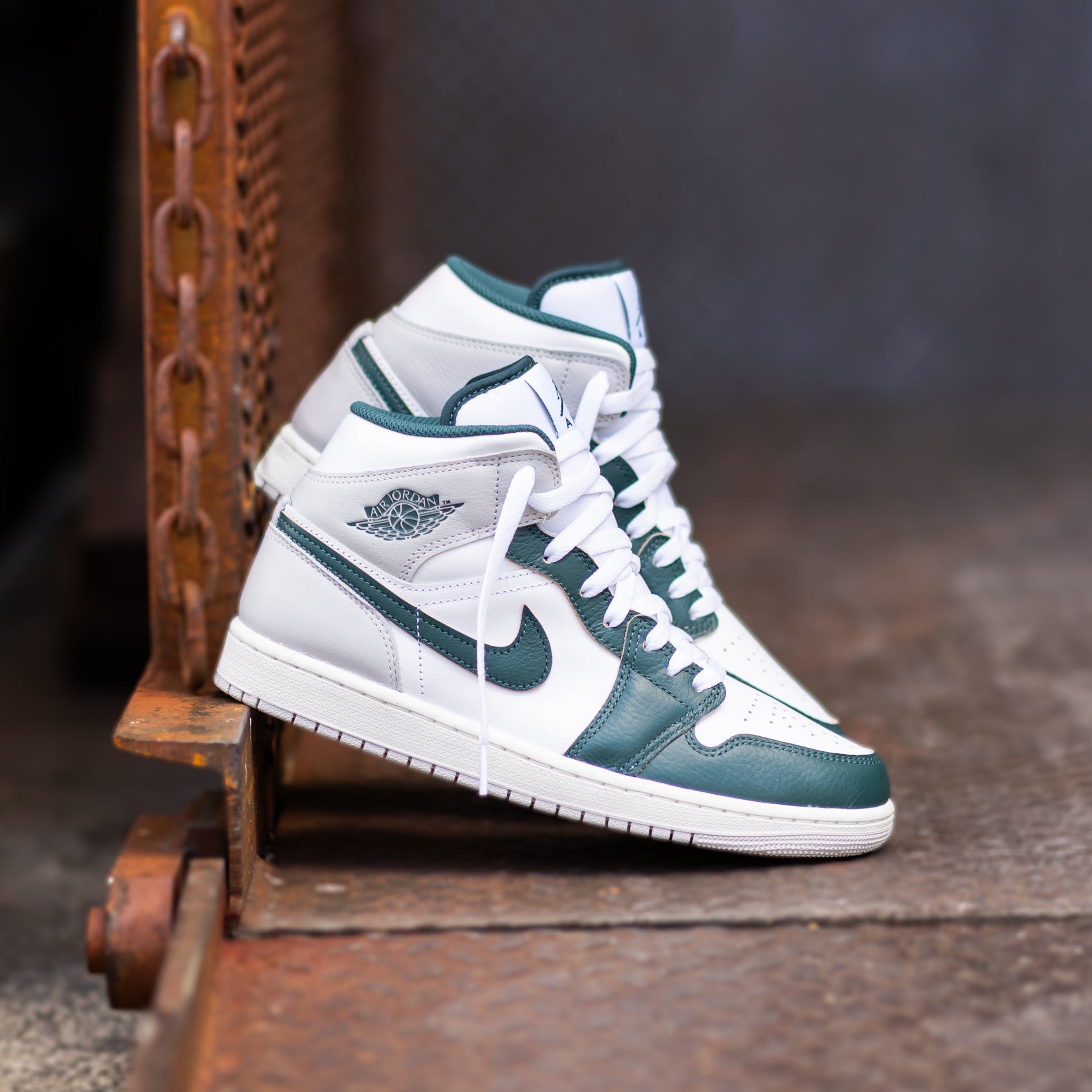 Mens Air Jordan 1 Mid (White/Oxidized Green-Sail)