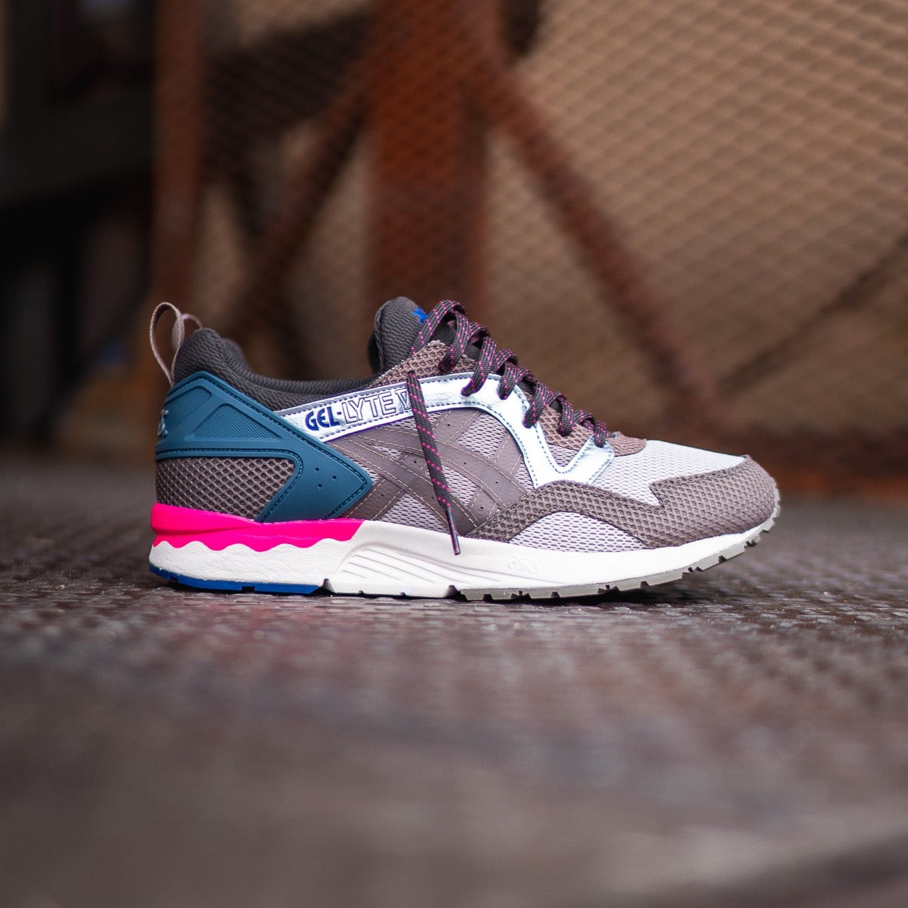 Asics gel lyte v taupe grey best sale