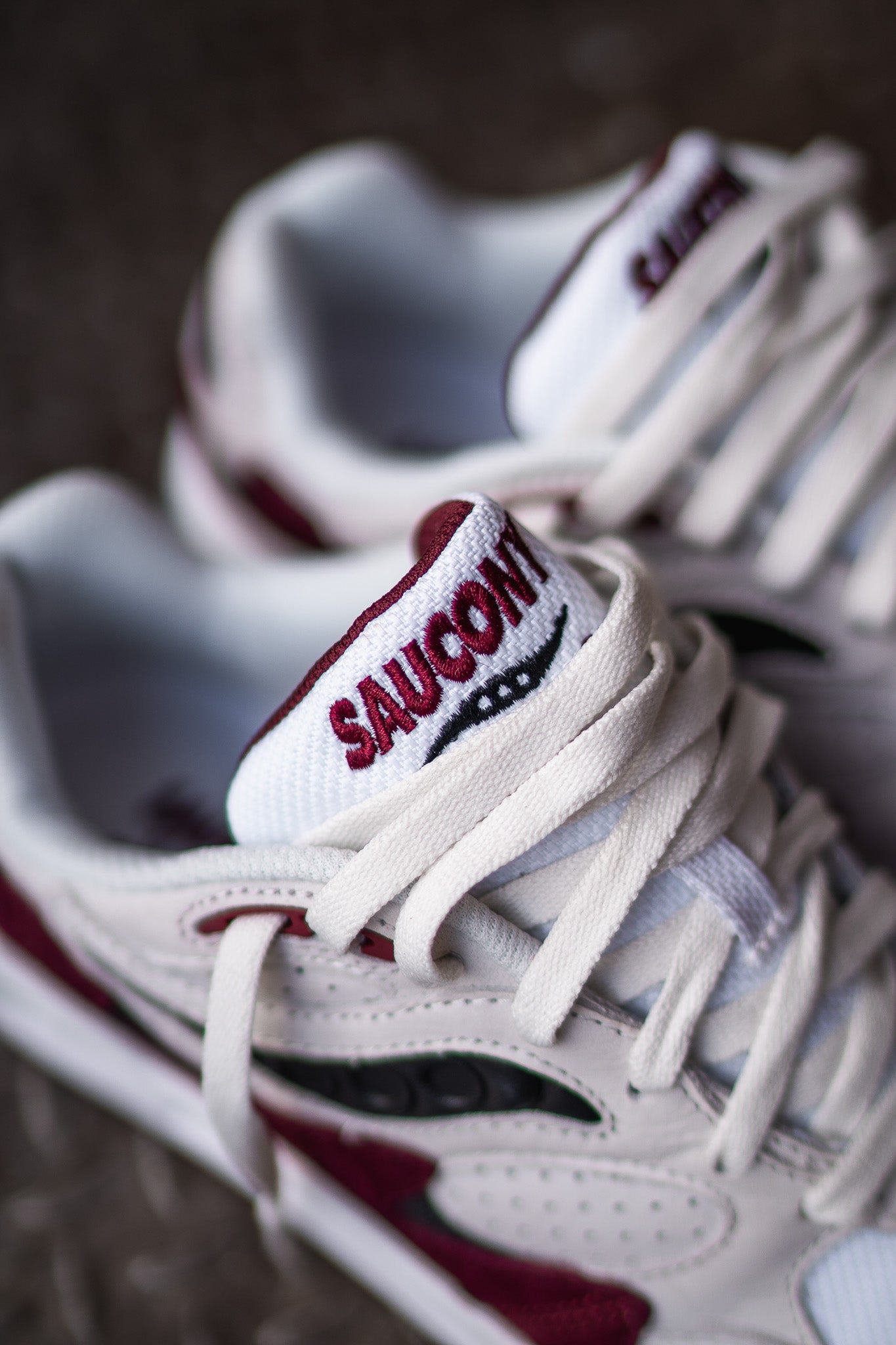 Mens Saucony Grid Shadow 2 (Cream Red Burgundy) - SNEAKER TOWN