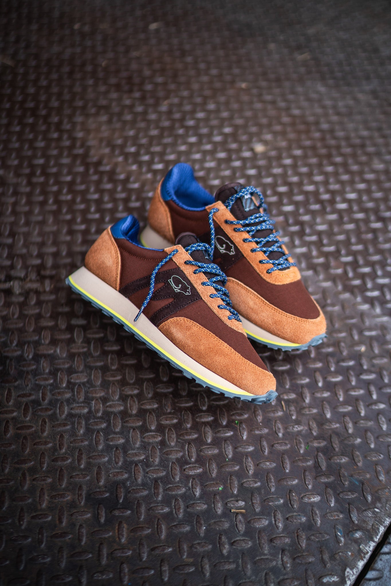 Karhu Albatross Control (Brown Sugar/Java) - Karhu