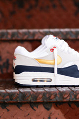 Mens Nike Air Max 1 (Obsidian/Metallic Gold-White)