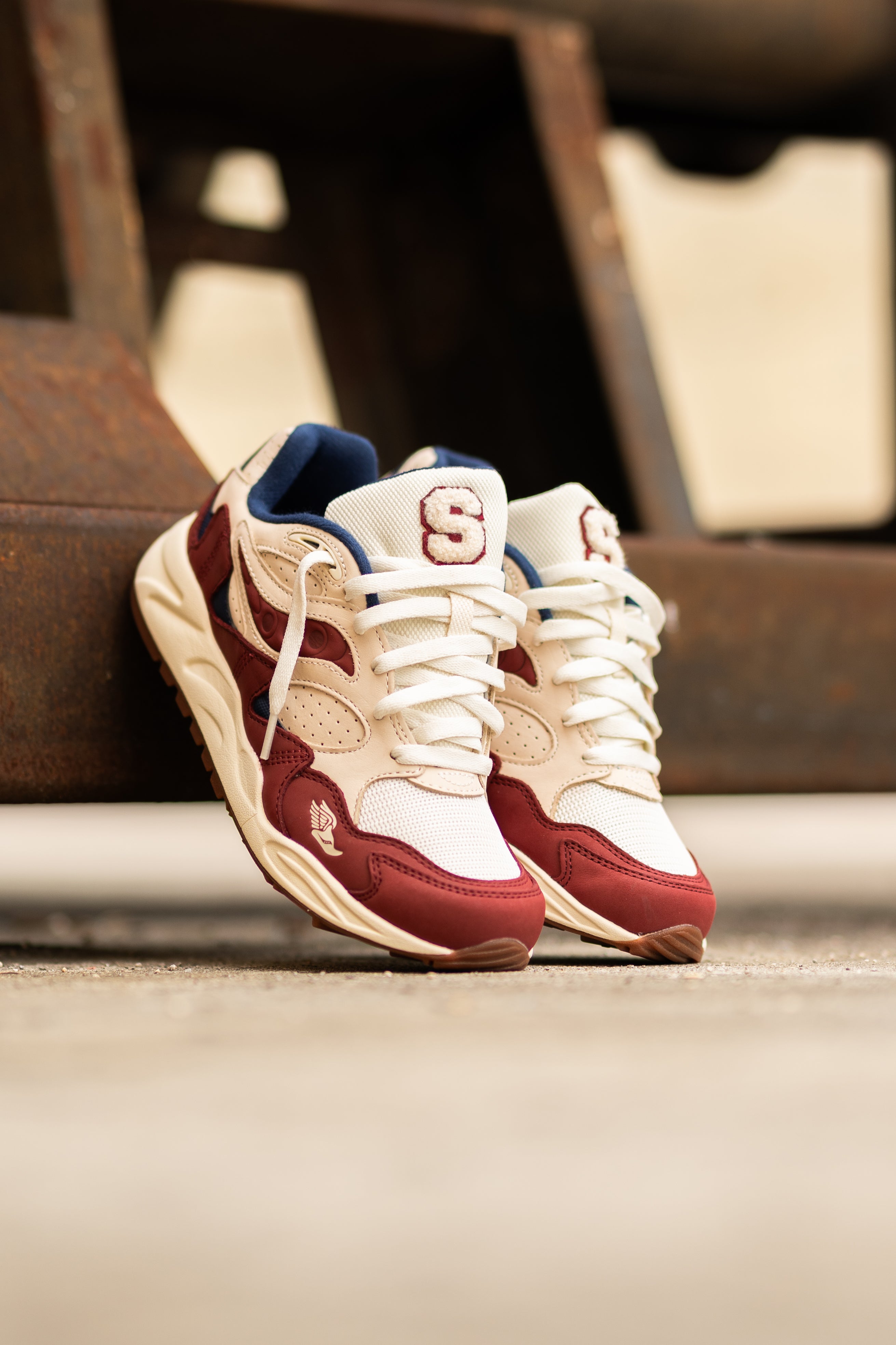 Mens Saucony Grid Shadow 2 Ivy League (Cream/Burgundy)