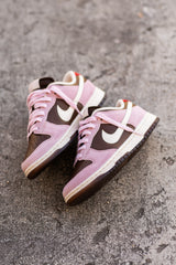 Women's Nike Dunk Low (Cacao/Pale Ivory)