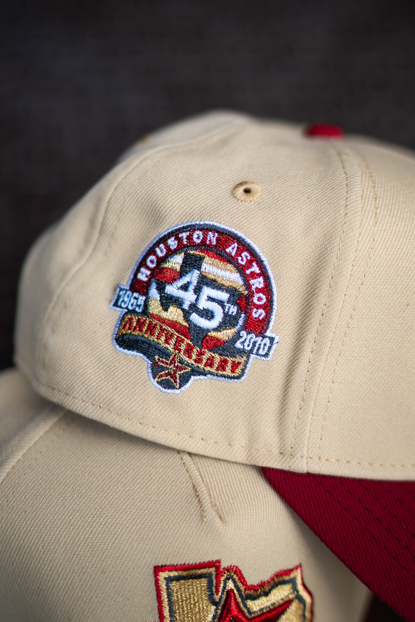 New Era Houston Astros 45th Anniversary 9FORTY A-Frame Snapback (Vegas Gold/Brick Red) - New Era