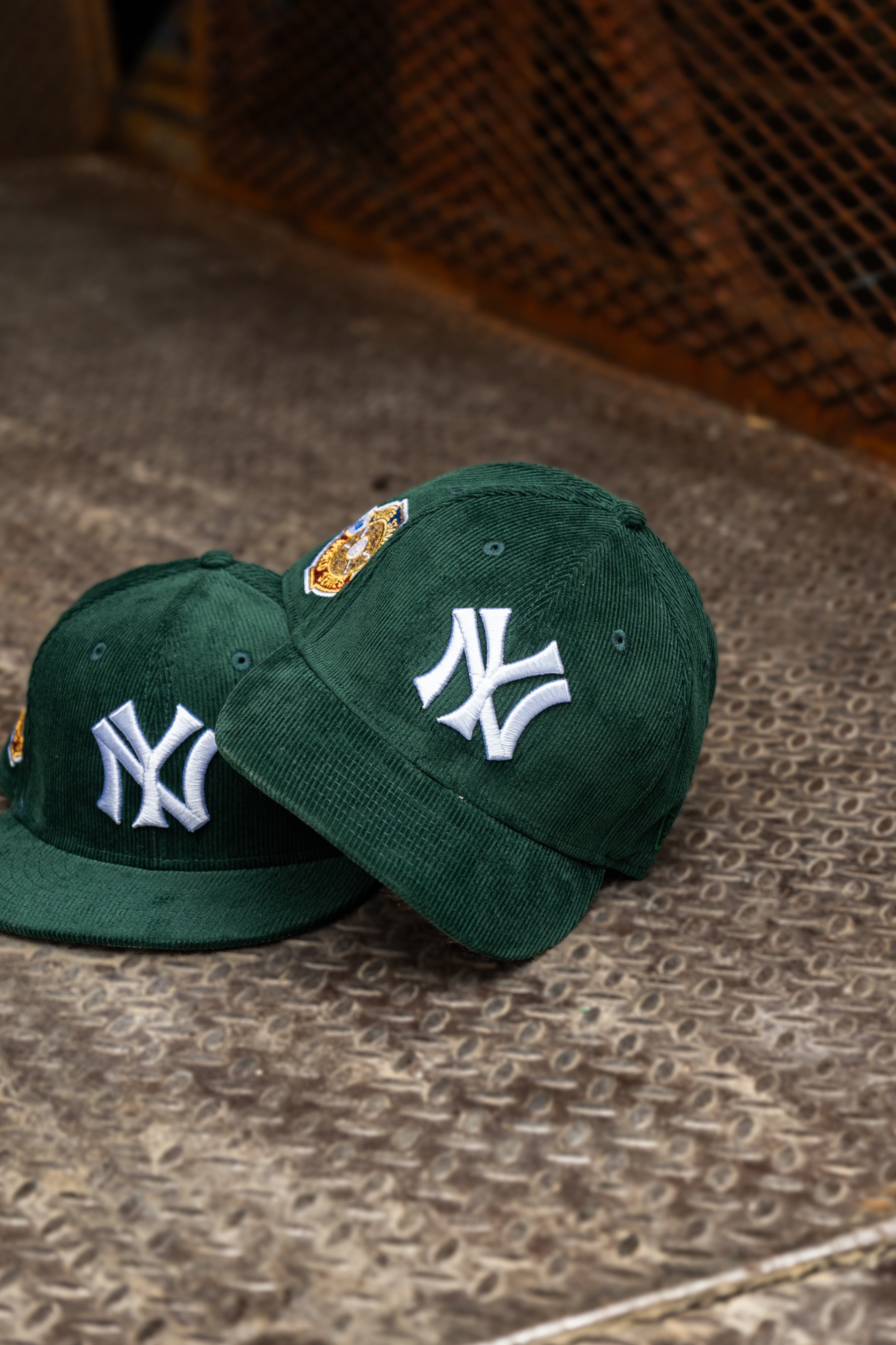 New Era New York Yankees 1932 World Series Pink UV 59Fifty Fitted (Green Corduroy)