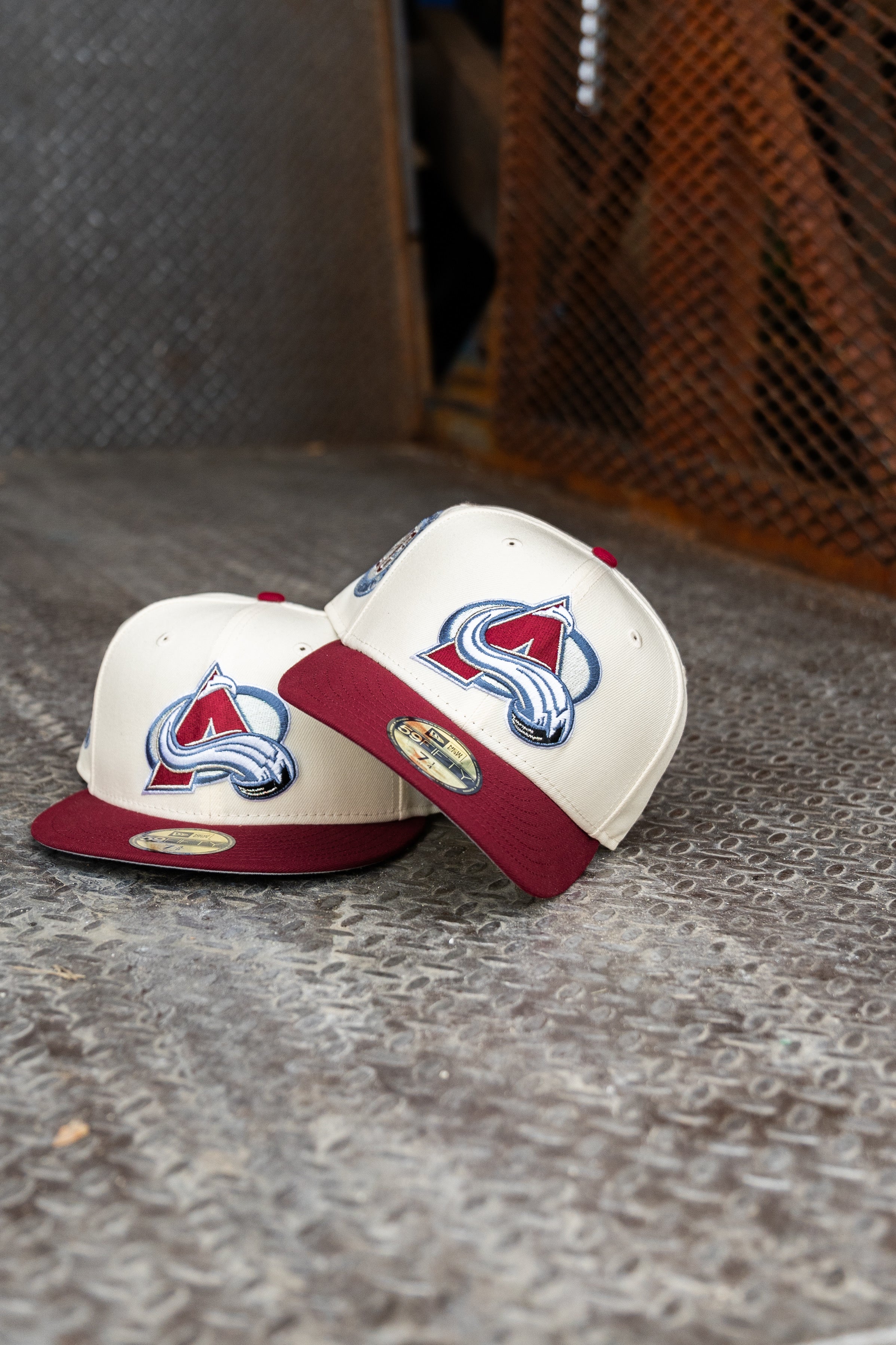 New Era Colorado Avalanche 20th Anniversary Grey UV 59Fifty Fitted (Off White/Cardinal)