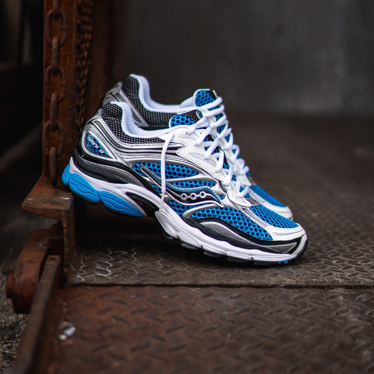 Mens Saucony OG ProGrid Omni 9 (Royal/Silver) - Saucony