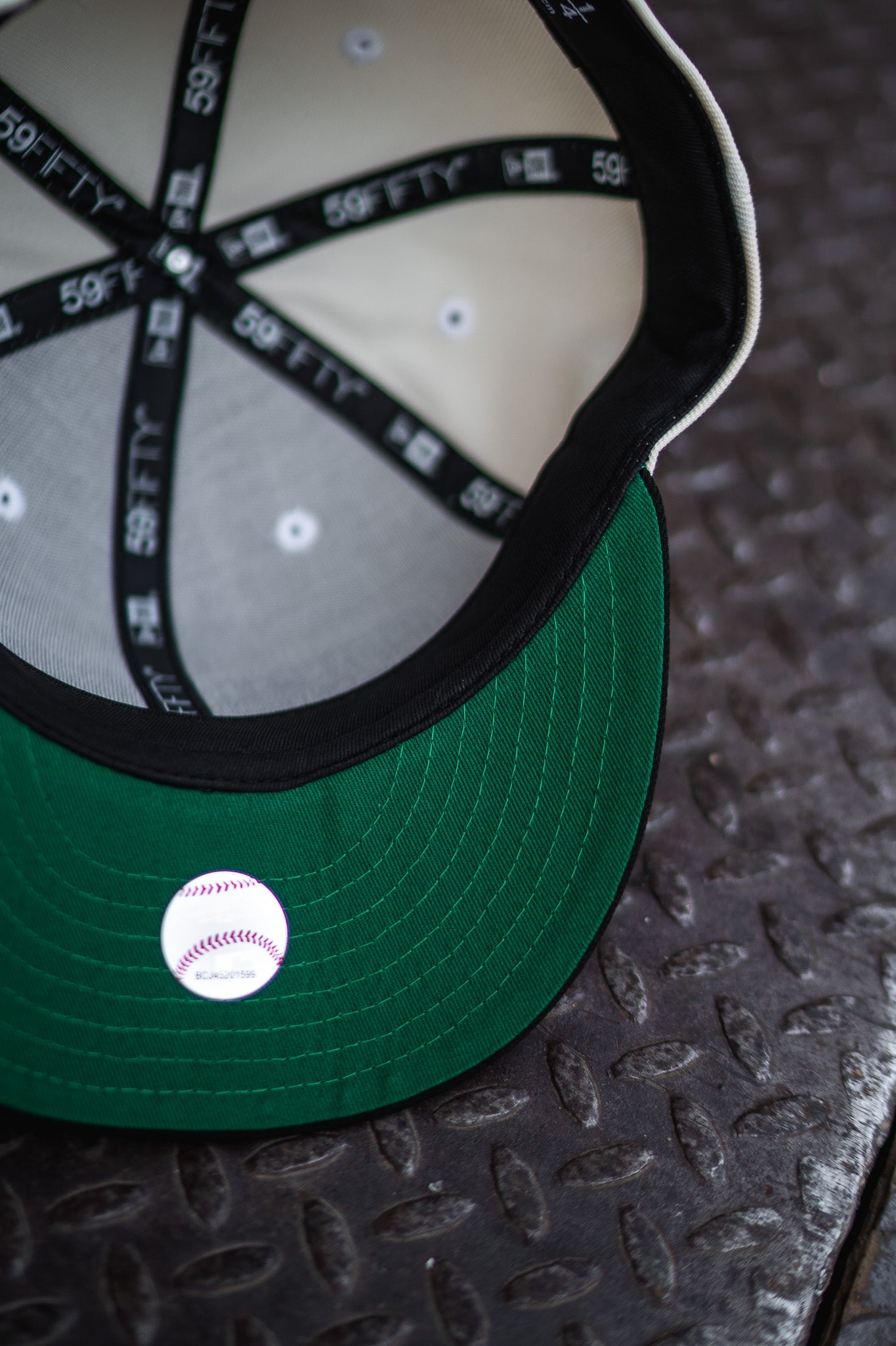 New Era Chicago White Sox Green UV (Off White/Black) - New Era