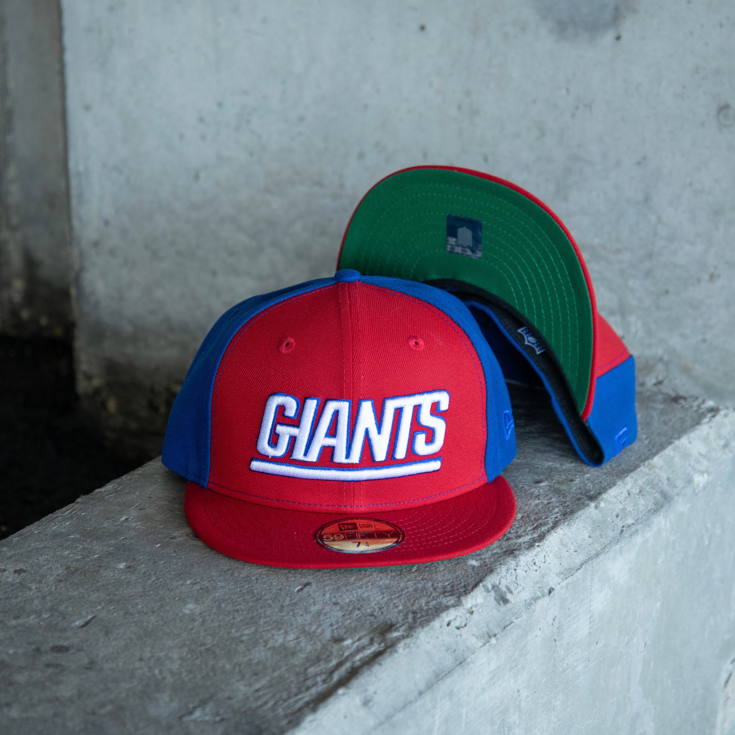 New Era New York Giants Green UV 59Fifty Fitted (Royal/Red) - New Era