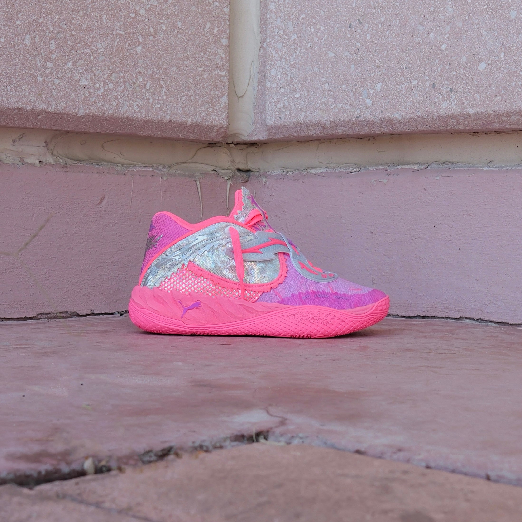 Puma x Lamelo Ball MB.05 World Tour (Sun Struck/Pure Magenta) - Puma