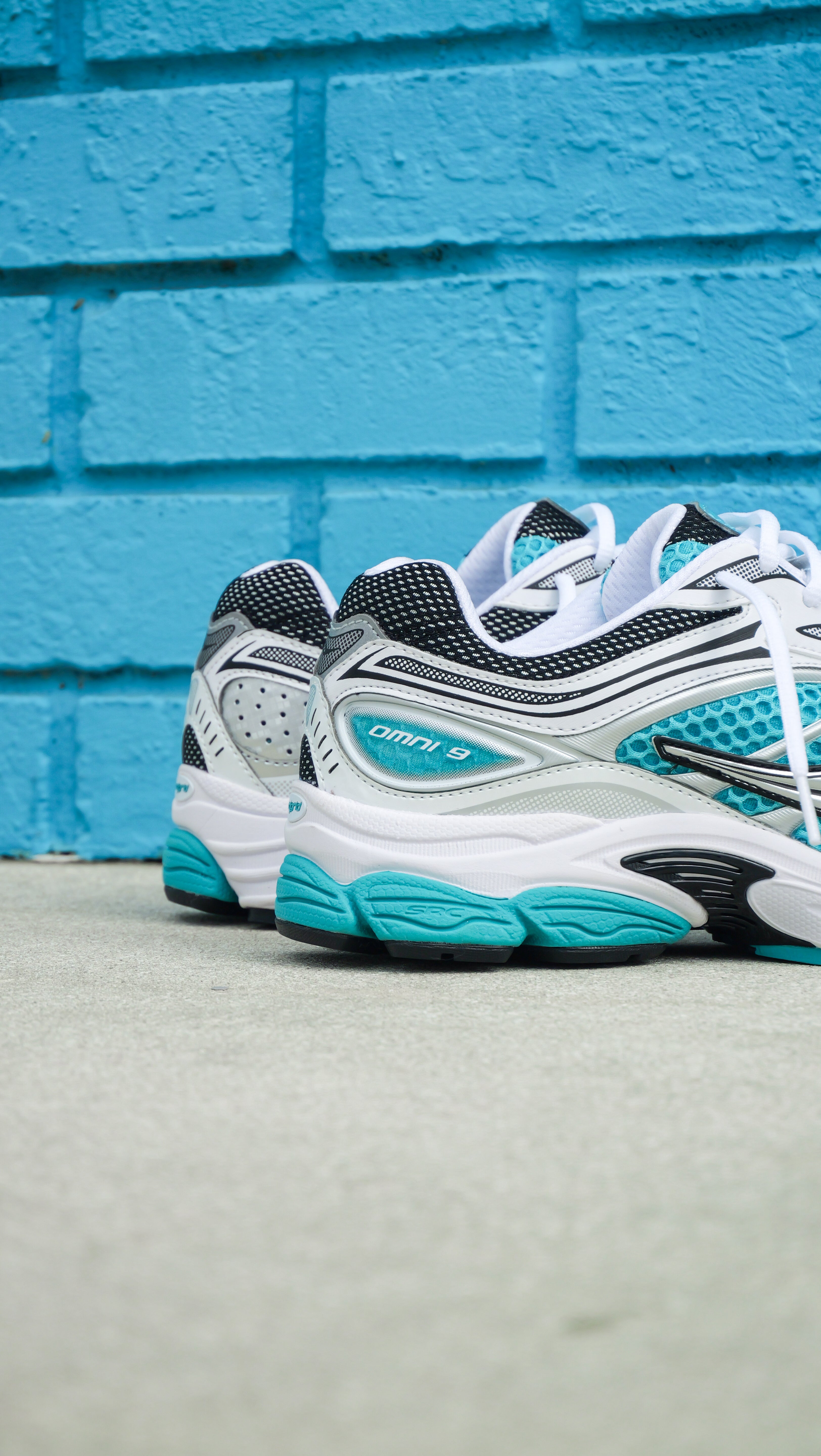 Mens Saucony ProGrid Omni 9 (Tranquil)