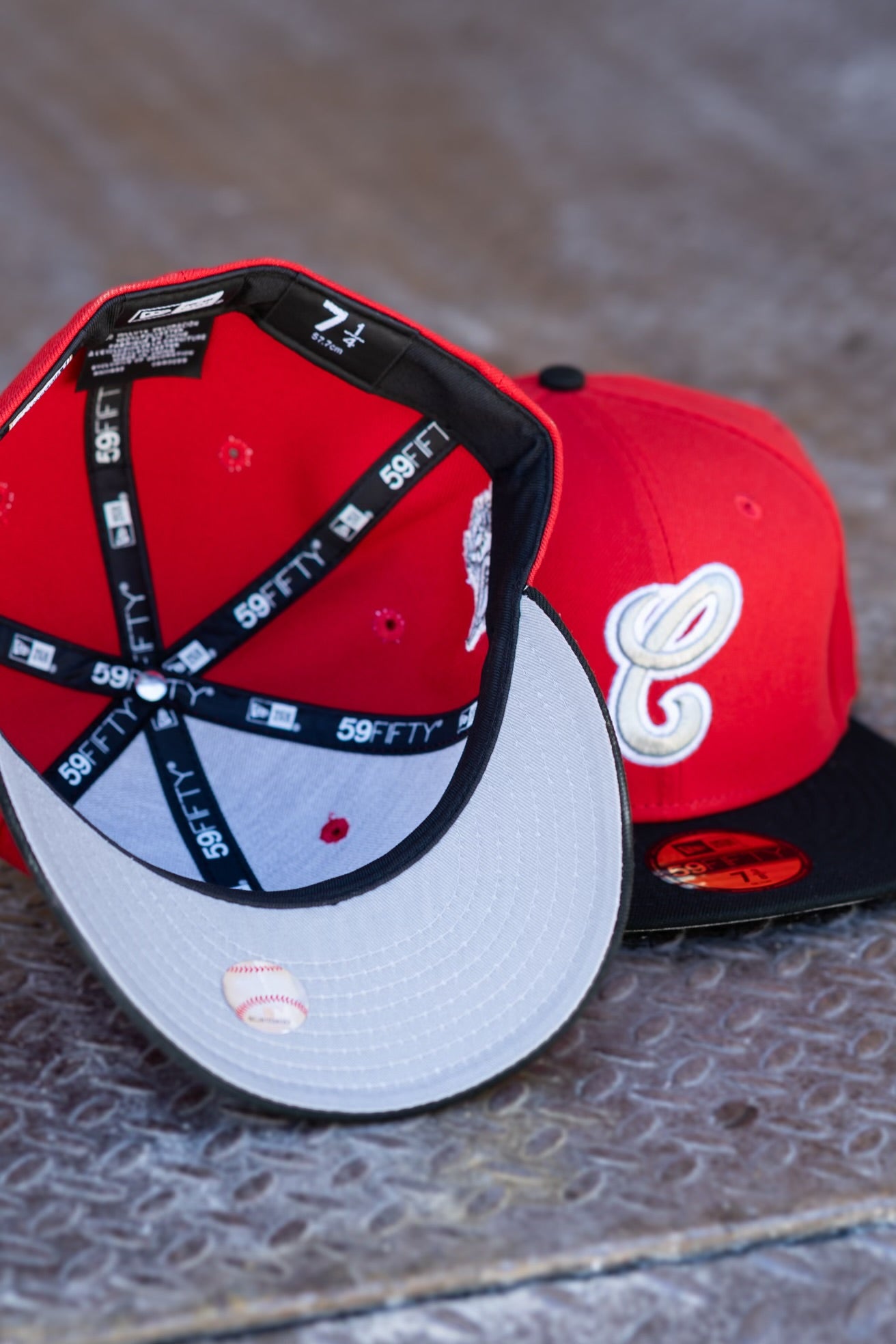 New Era Chicago White Sox Grey UV (Fire Red/Black) 59Fifty Fitted