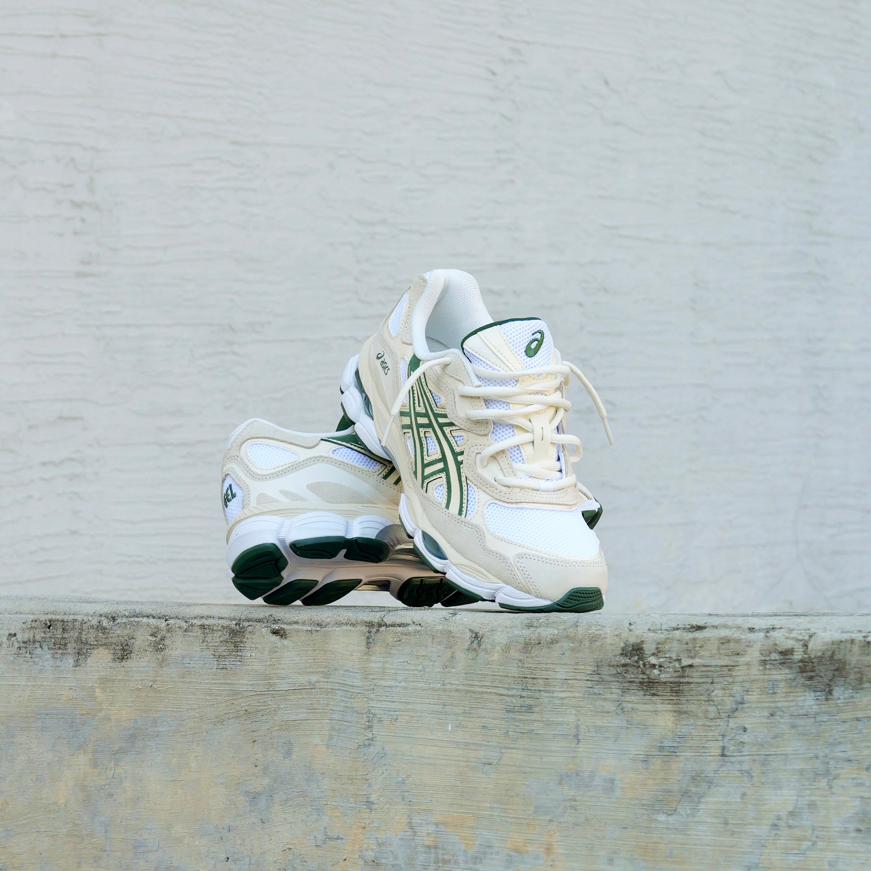 Mens Asics Gel-NYC (Ivory/Forest Night) - Asics