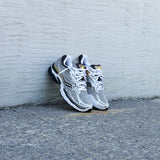 Mens Saucony ProGrid Omni 9 (Silver/Gold) - Saucony