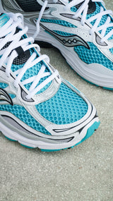 Mens Saucony ProGrid Omni 9 (Tranquil)