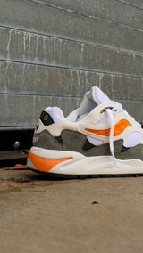 Mens Saucony Grid Shadow 2 Essential (White/Safety Orange)