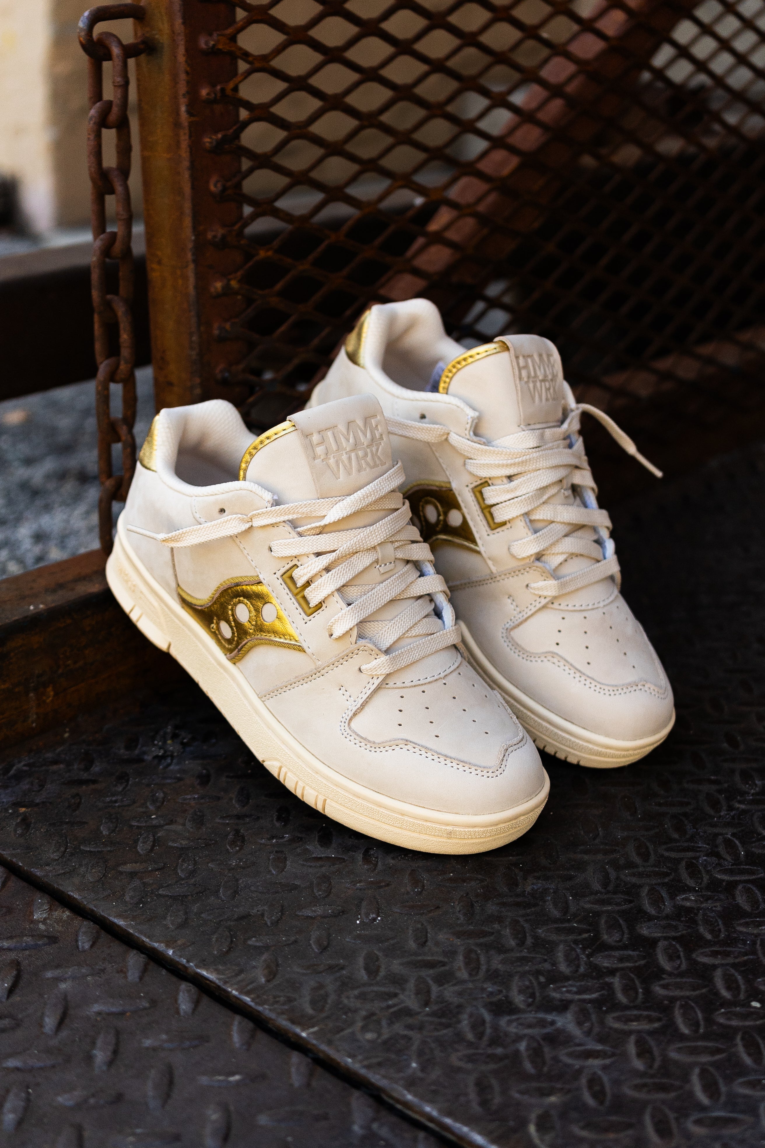 Mens Saucony Sonic Low (Cream/Gold) - Saucony